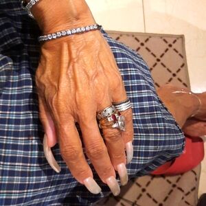 NIB AUTHENTIC GENUINE DIAMONELLE STAINLESS STEEL TENNIS BRACELET 7.5"